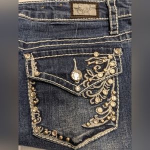 EUC Earl Jean Straight Leg Embellished & Embroidered Faded Dark Wash Size 12